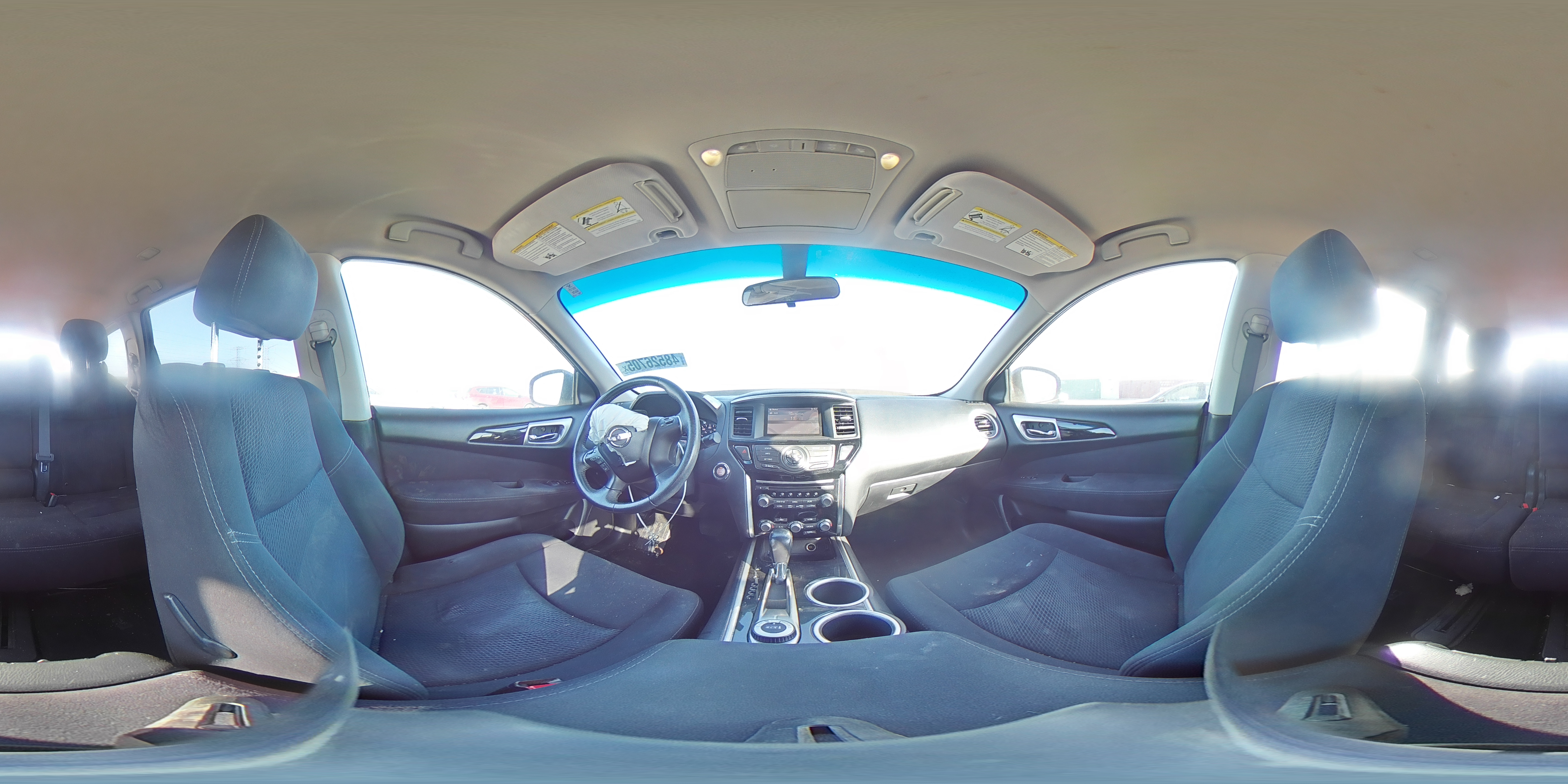 2013 Nissan Pathfinder - Image 14