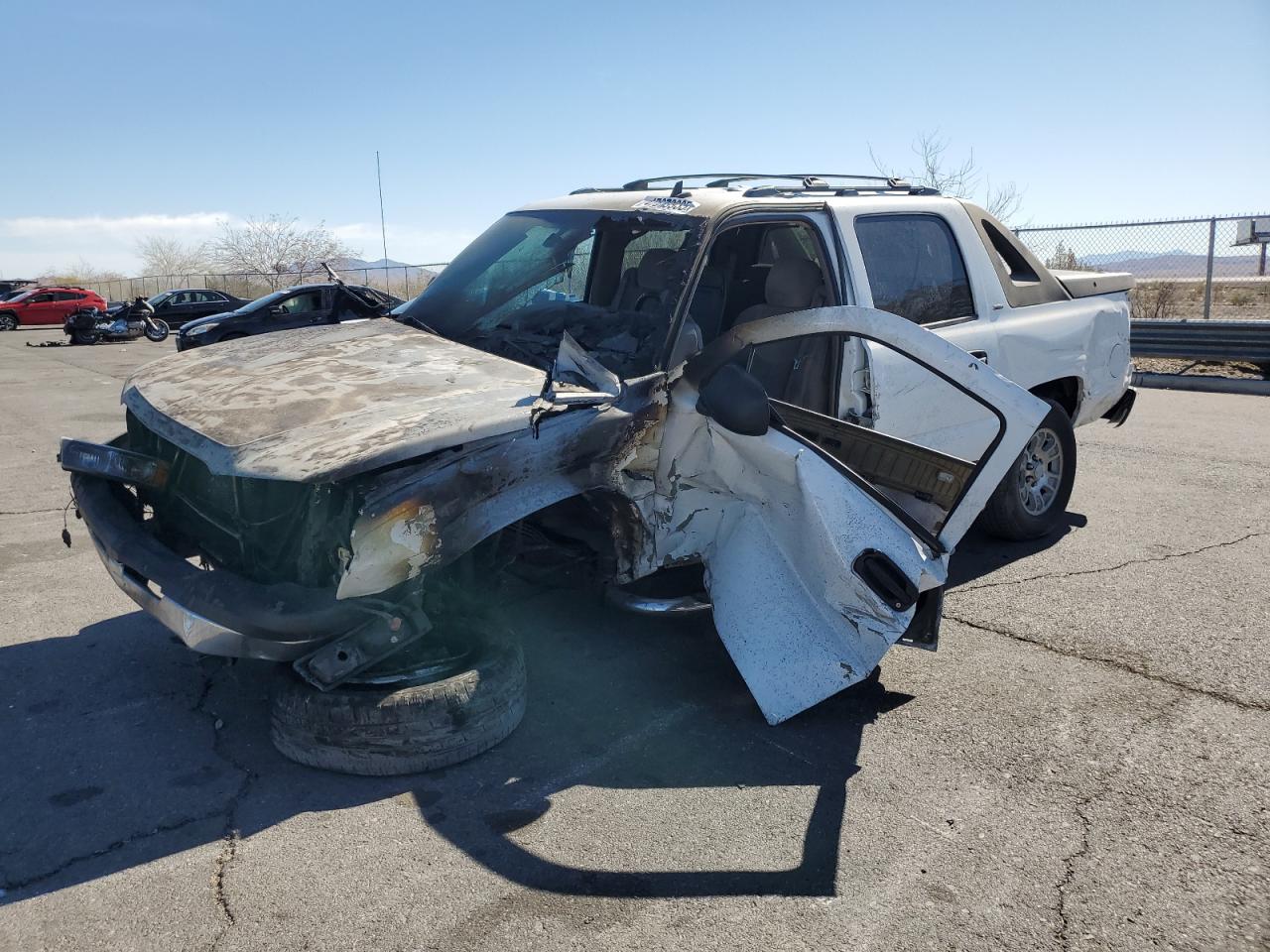 2006 Chevrolet Avalanche K1500 იყიდება North Las Vegas-ში, NV - Burn