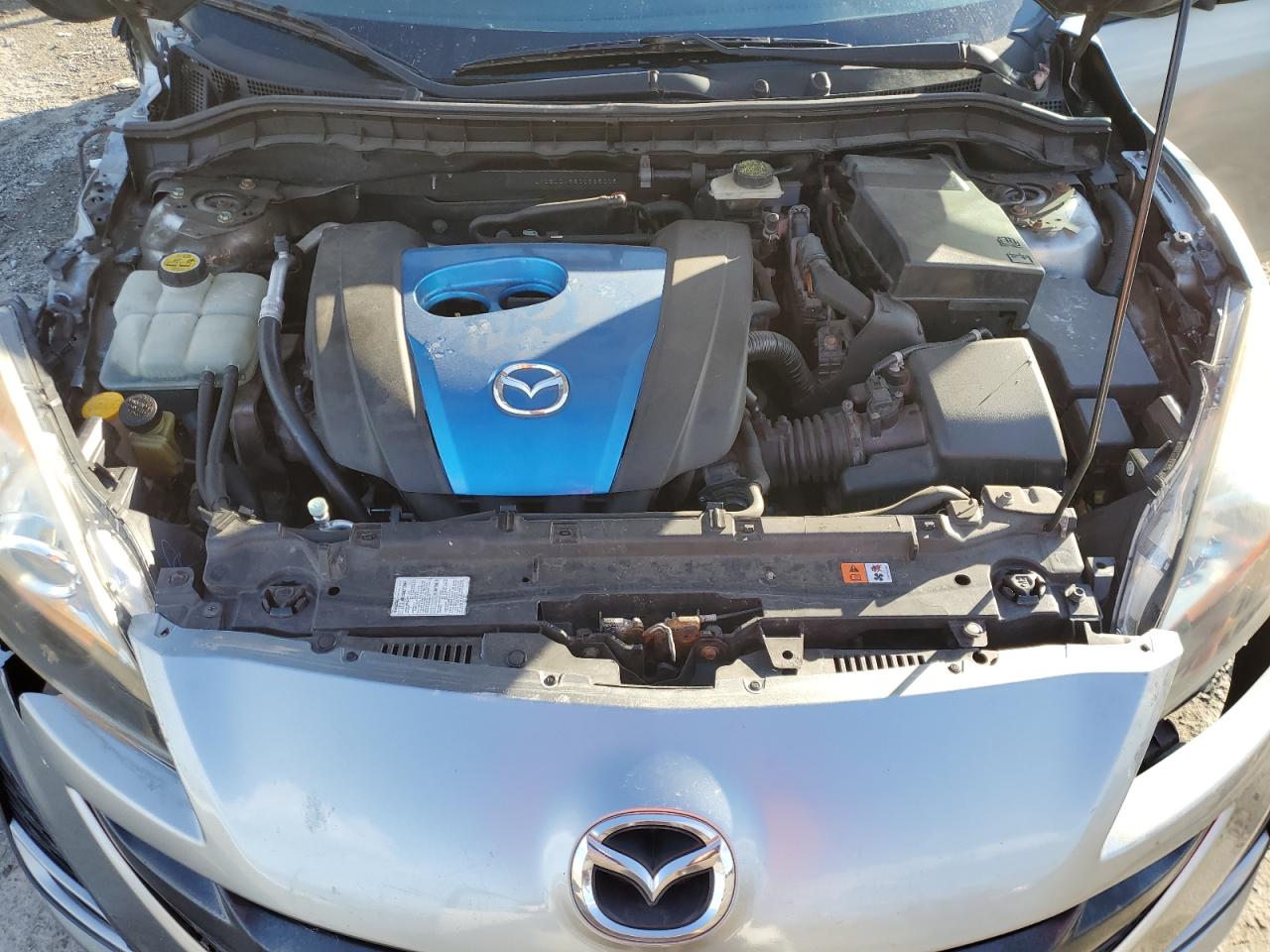 2012 Mazda 3 - Image 11