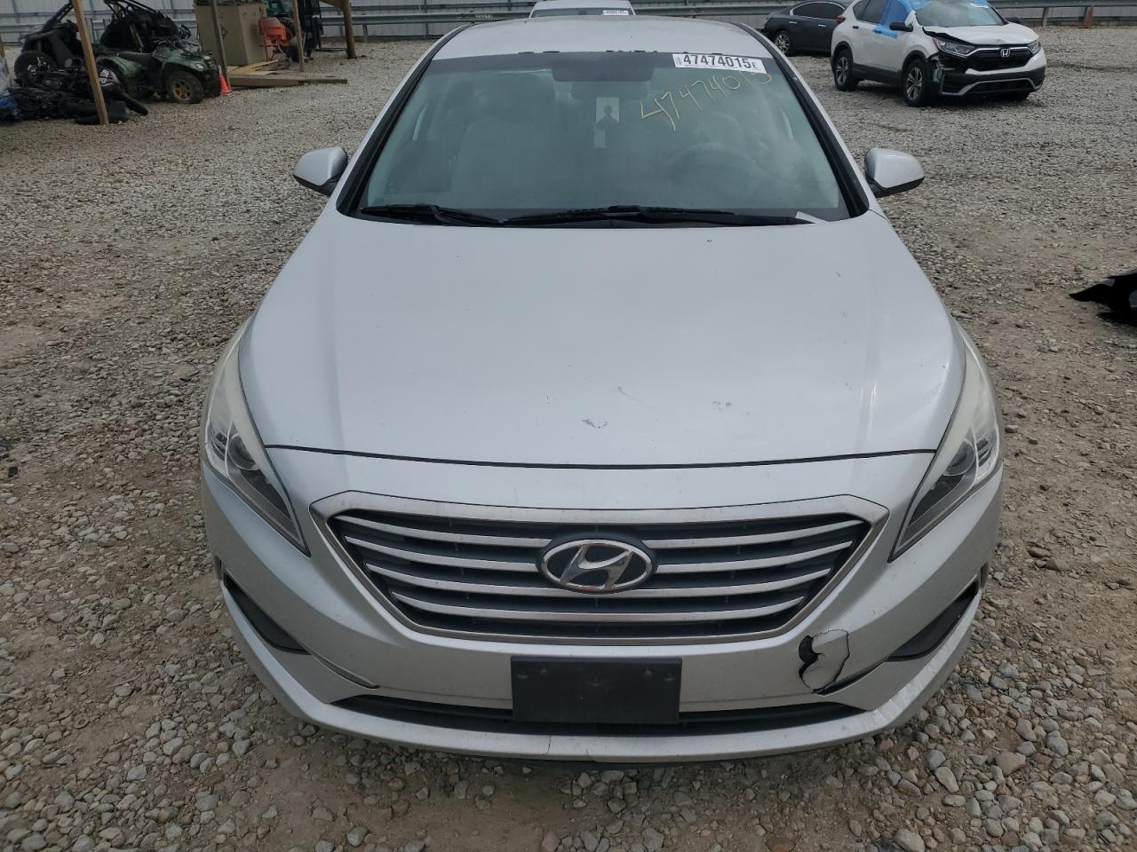 2016 Hyundai Sonata - Image 5