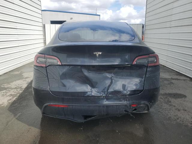  TESLA MODEL Y 2024 Gray