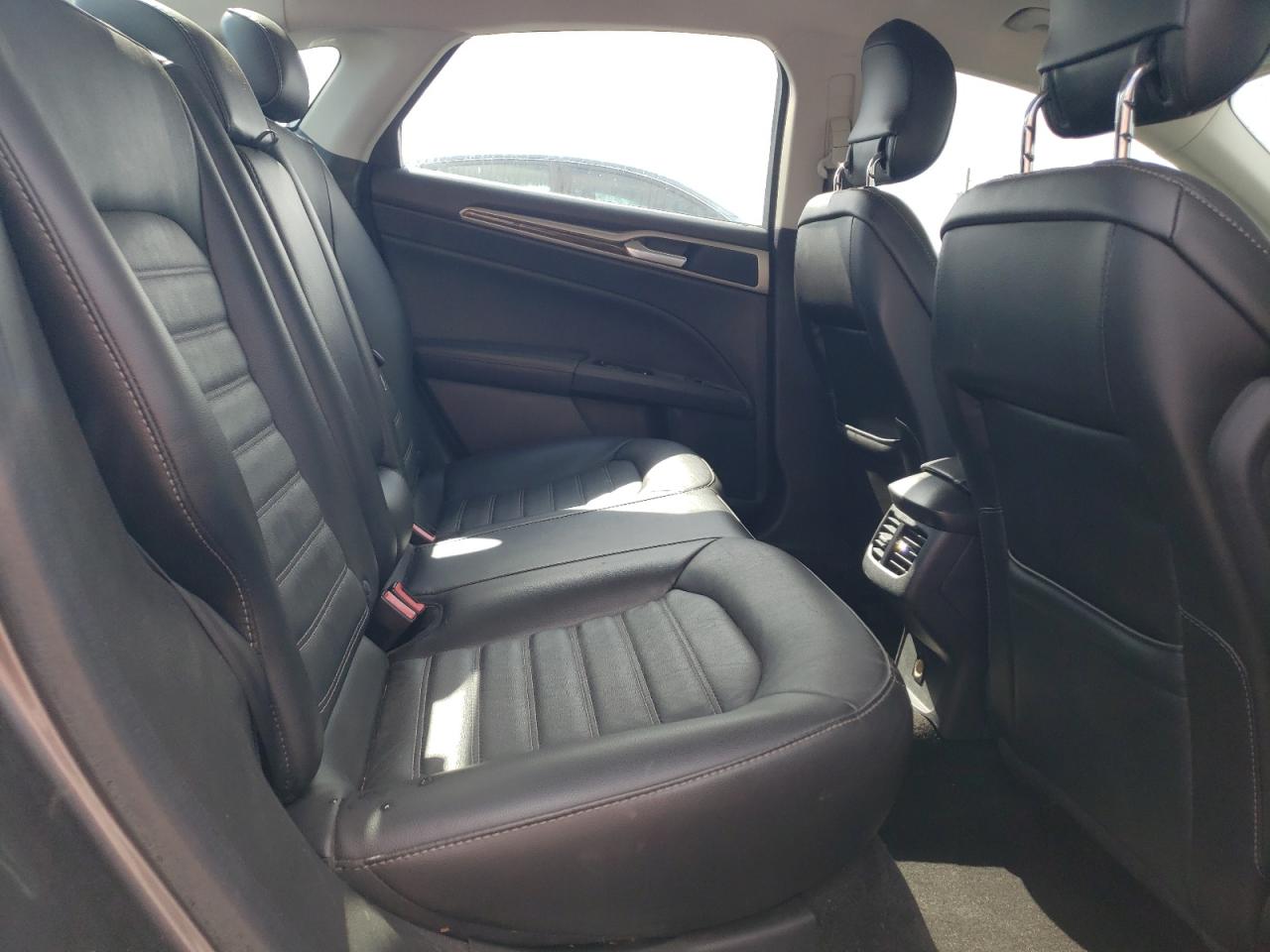 2014 Ford Fusion - Image 10