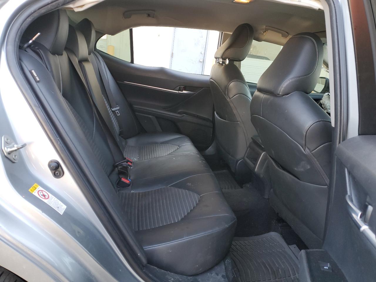 2018 Toyota Camry - Image 10