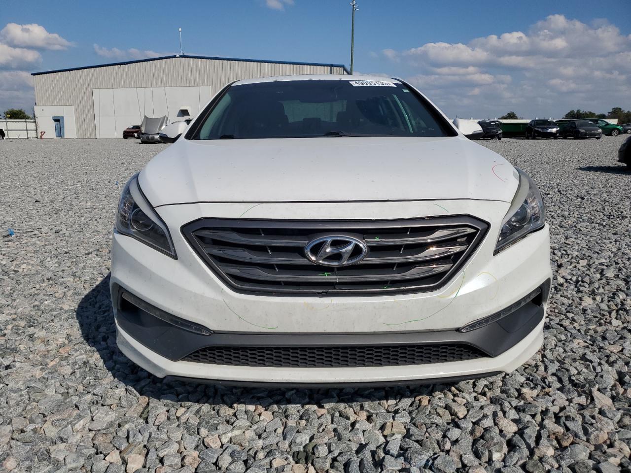 2016 Hyundai Sonata - Image 5