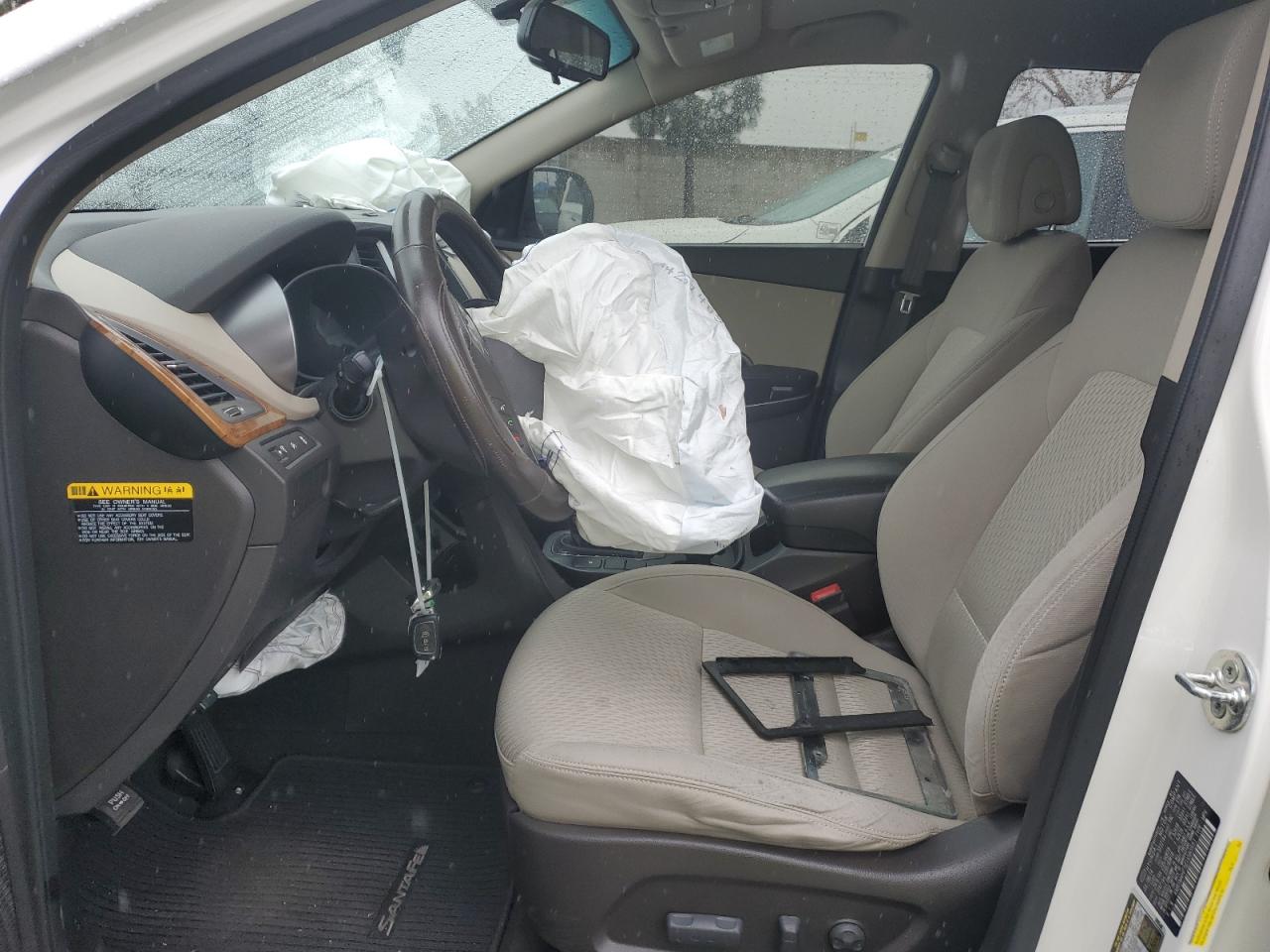 2014 Hyundai Santa Fe - Image 7