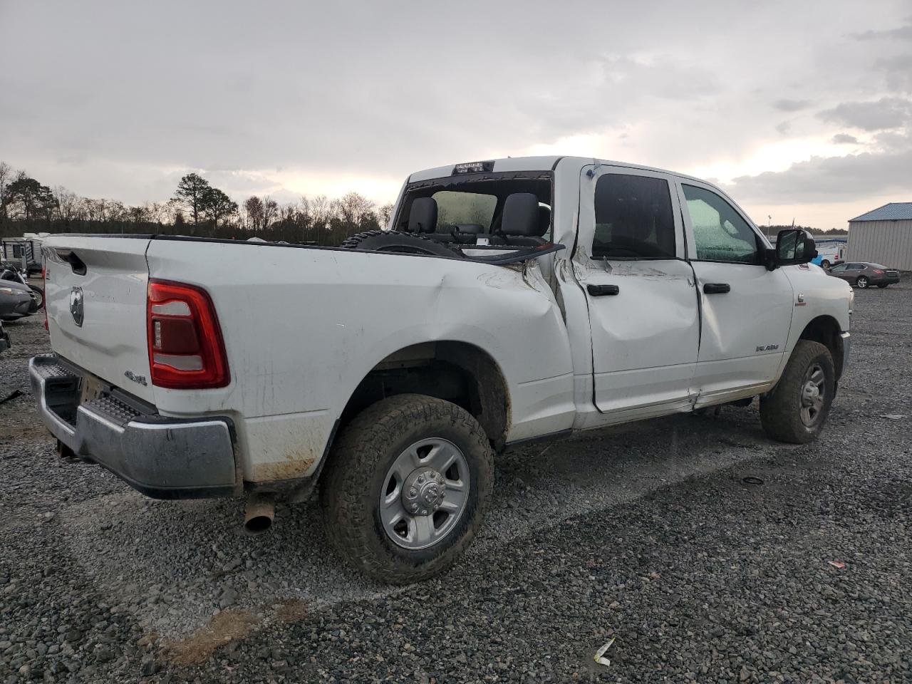 2020 RAM 2500 - Image 3
