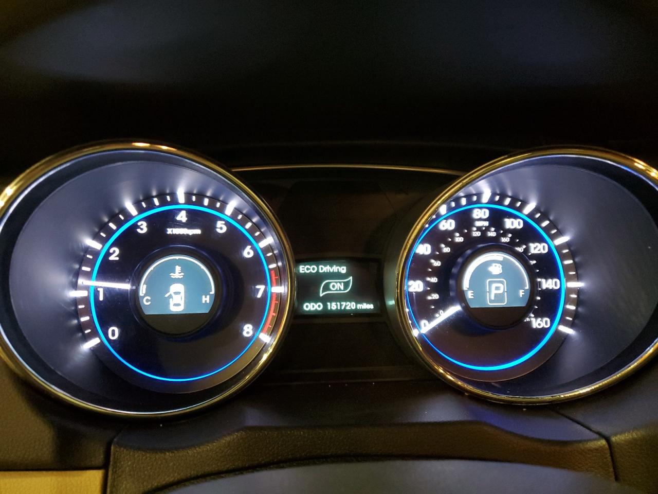 2011 Hyundai Sonata - Image 9