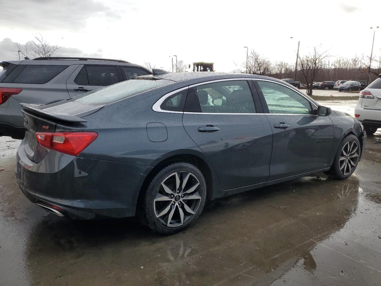 2021 Chevrolet Malibu - Image 3