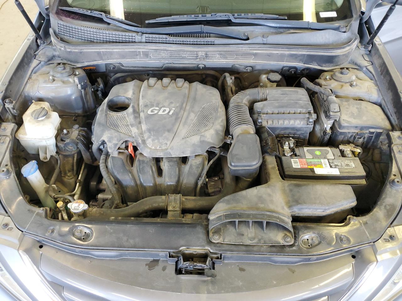 2014 Hyundai Sonata - Image 11