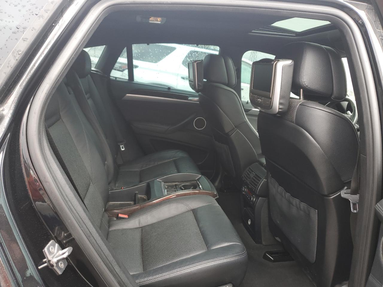 2010 BMW X6 - Image 10