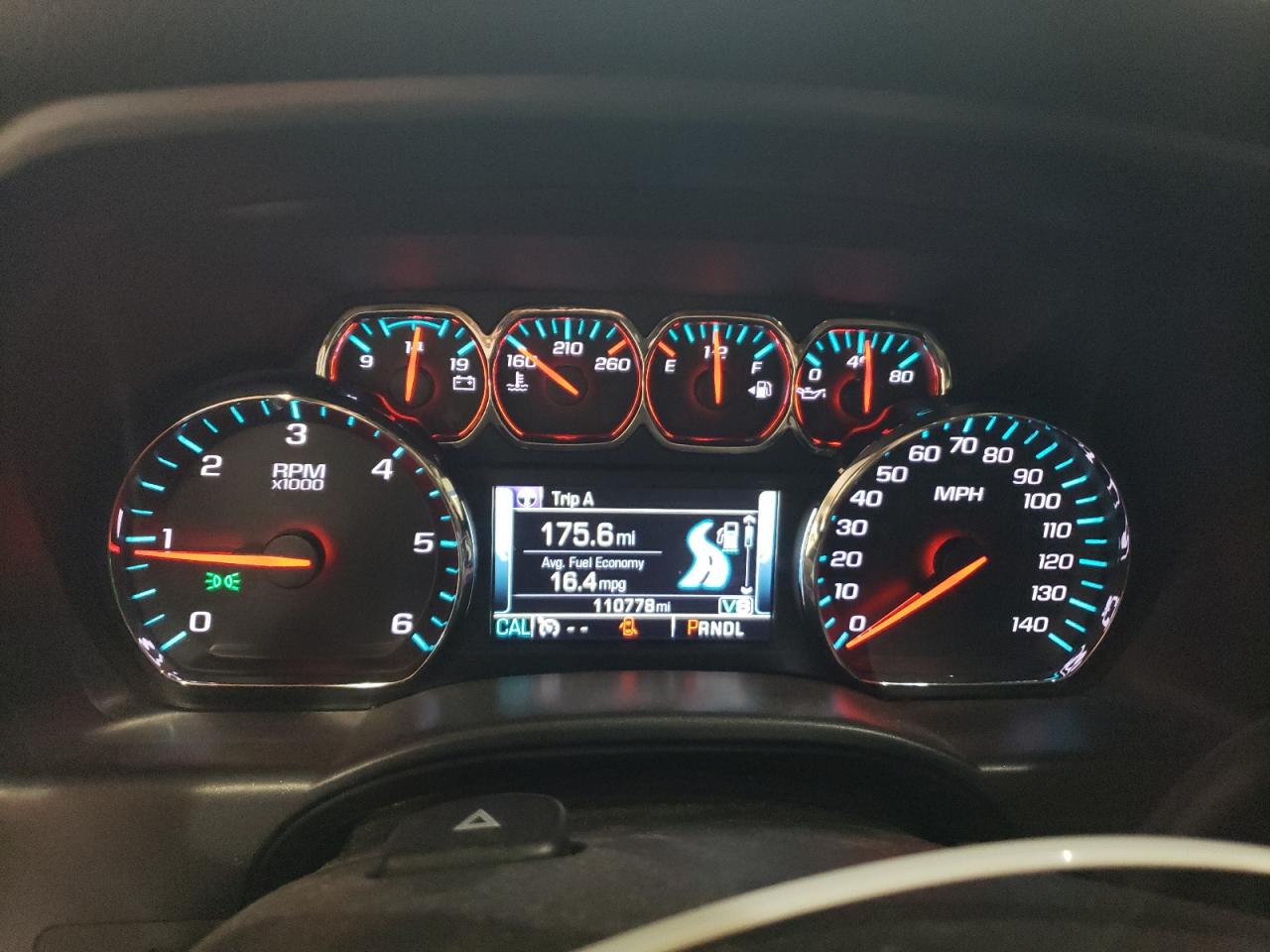 2017 GMC Sierra - Image 9