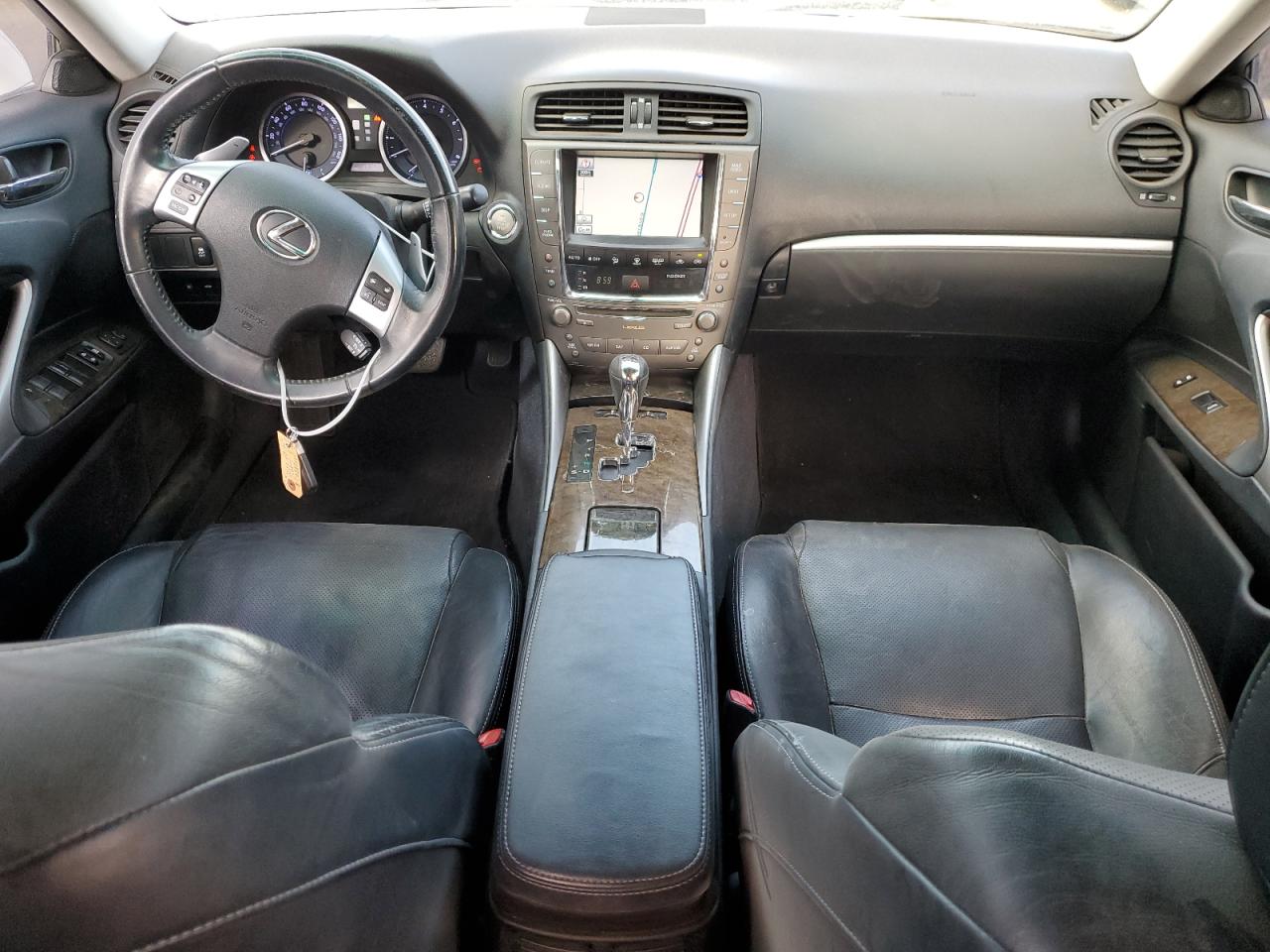 2012 Lexus IS - Image 8