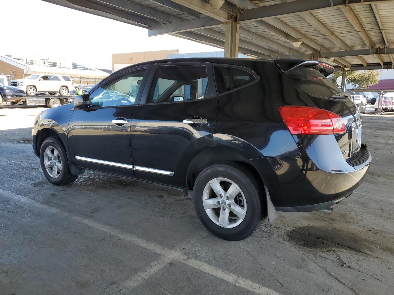 2013 Nissan Rogue - Image 2