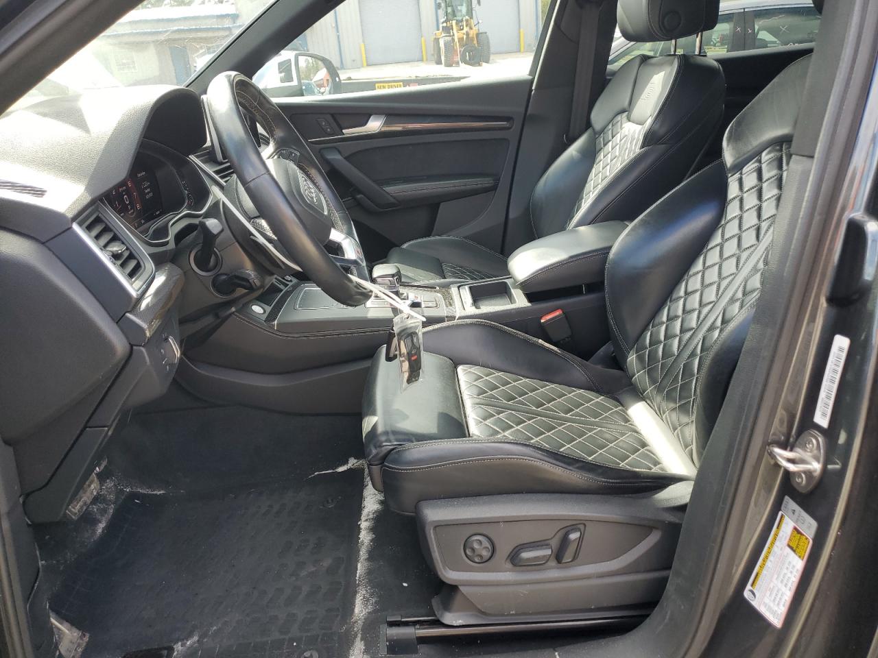 2018 Audi Sq5 Premium Plus VIN: WA1A4AFY4J2237991 Lot: 50614005