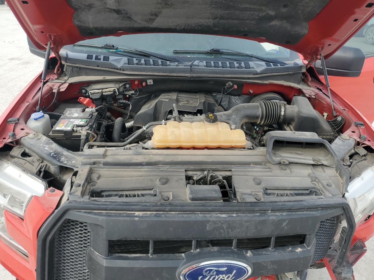 2015 Ford F-150 - Image 11