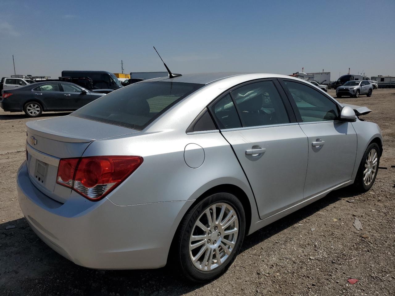 2012 Chevrolet Cruze - Image 3