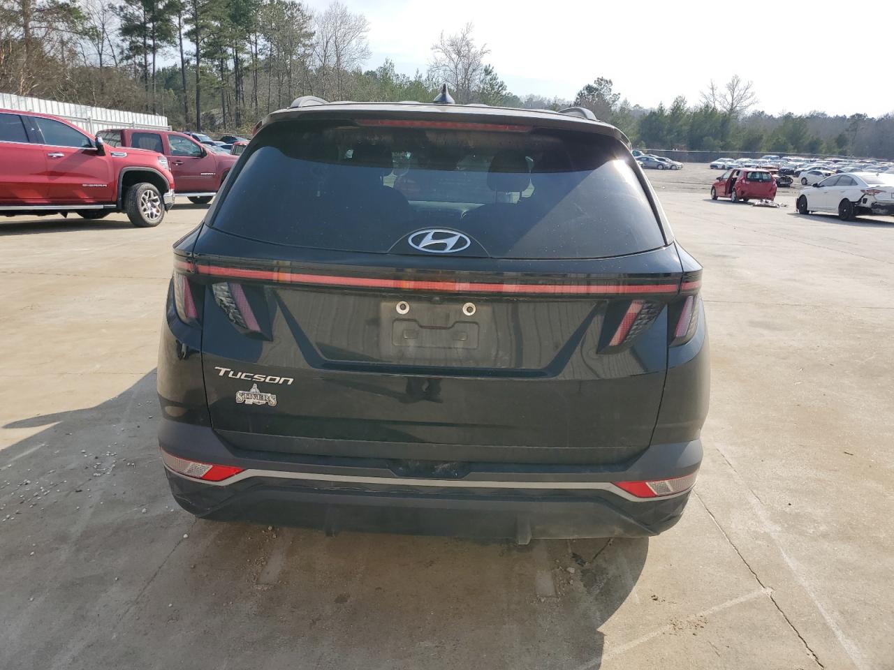 2022 Hyundai Tucson - Image 6