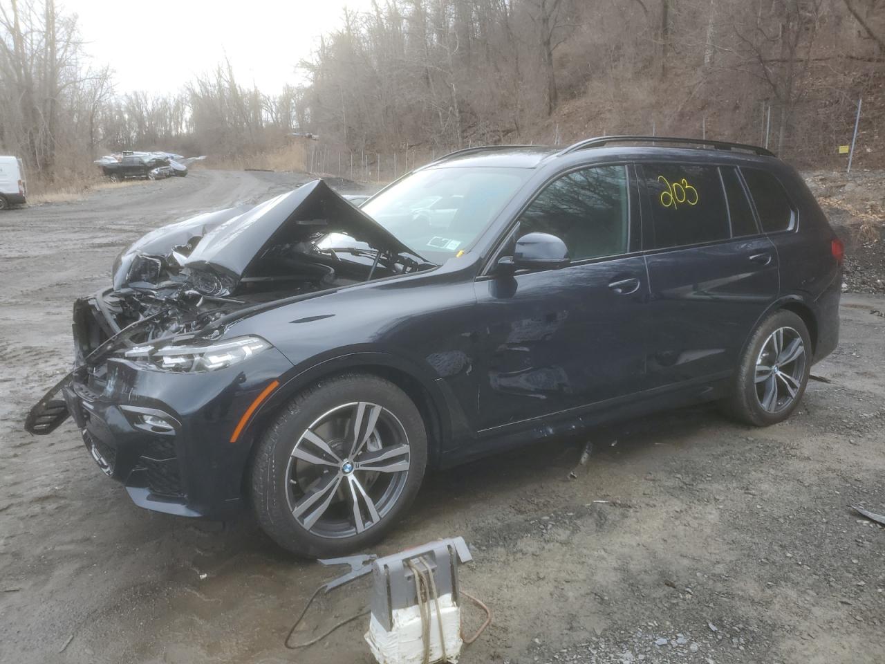 2021 BMW X7 - Image 1