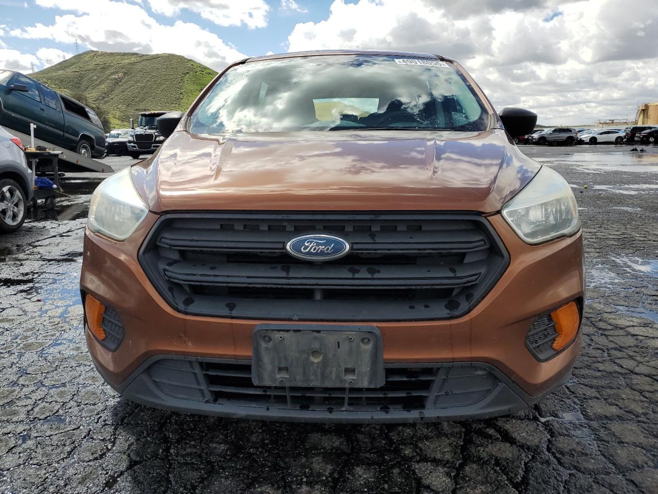 1FMCU0F72HUC11271 FORD ESCAPE 2017