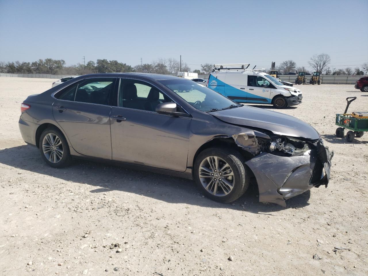 2016 Toyota Camry - Image 4