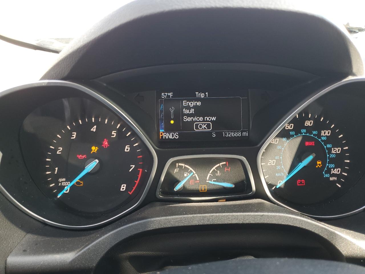 1fmcu9gx7eua19231 1FMCU9GX7EUA19231 2014 Ford Escape Se