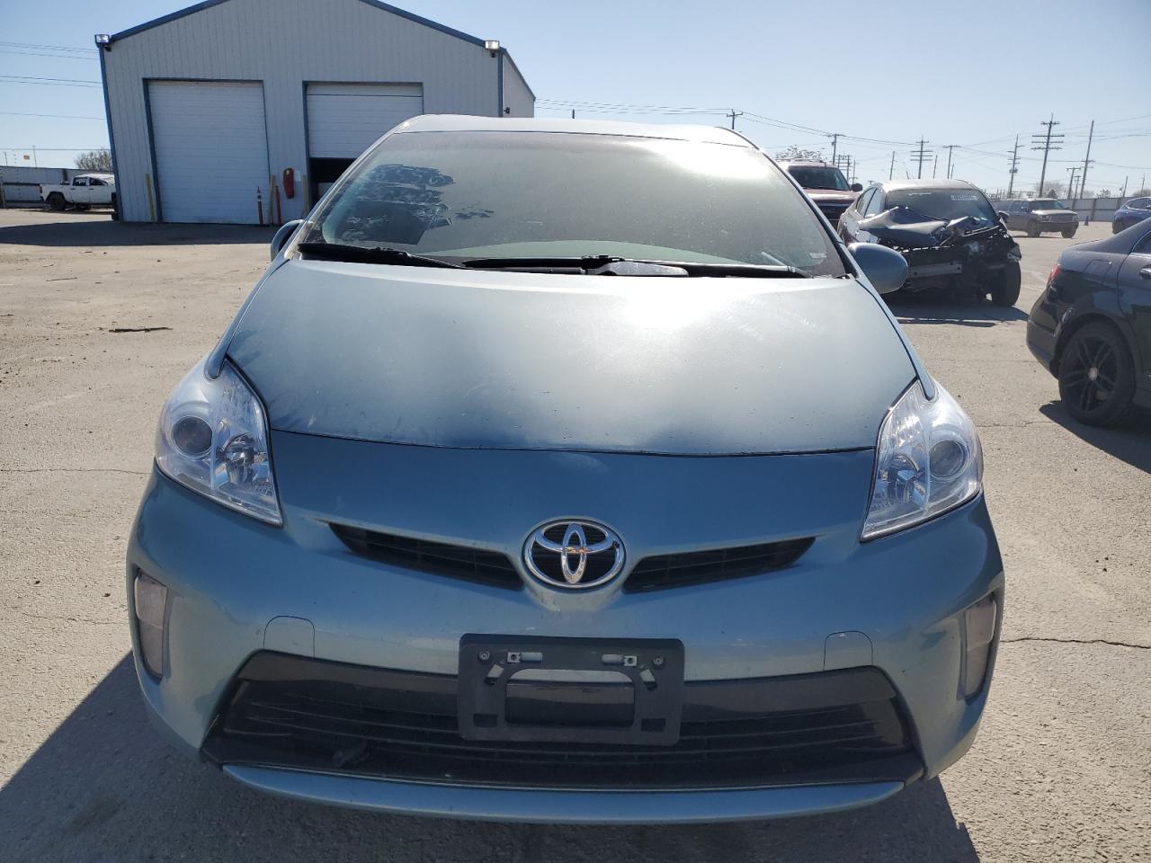 2013 Toyota Prius - Image 5