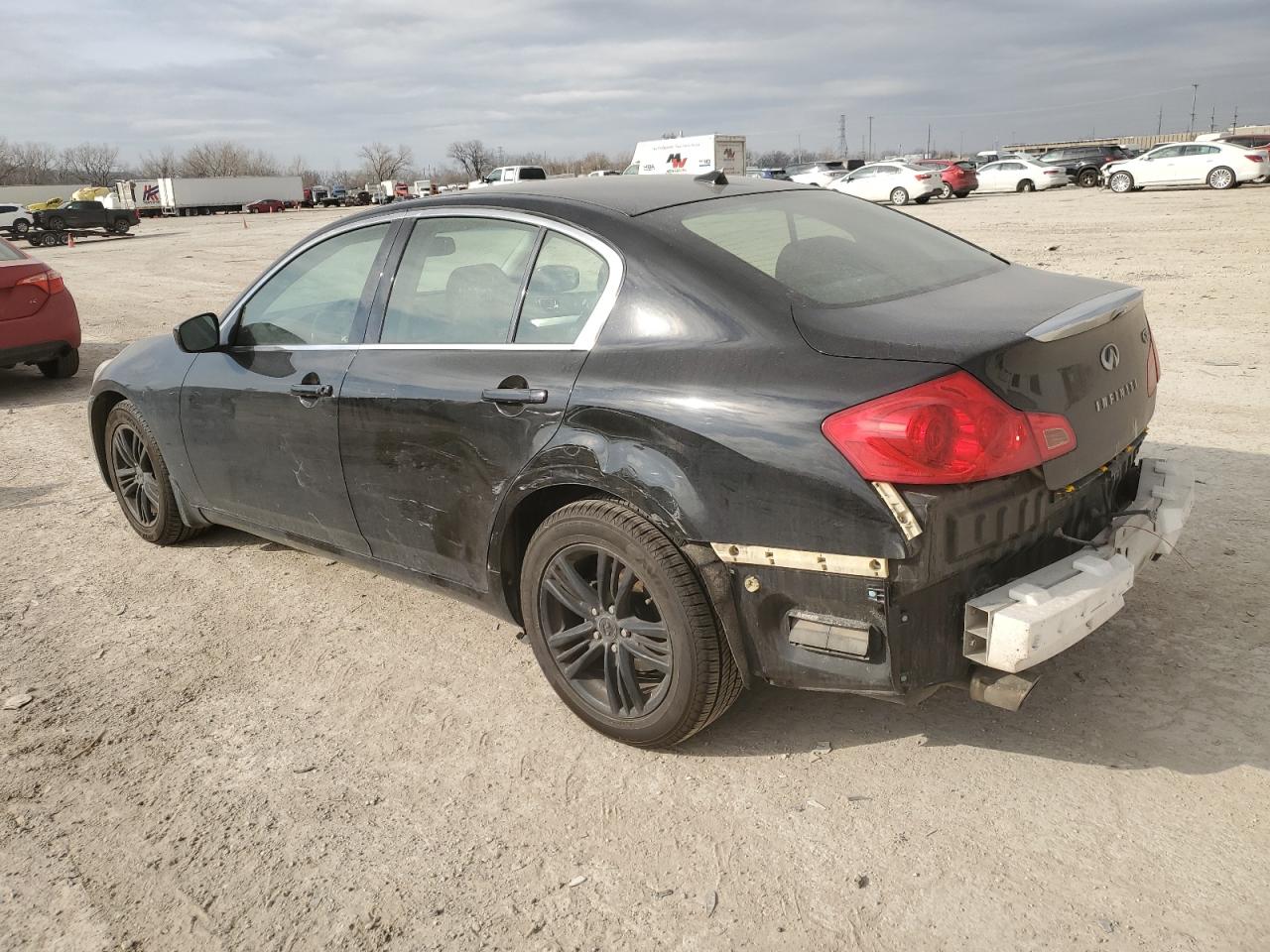 2013 Infiniti G - Image 2