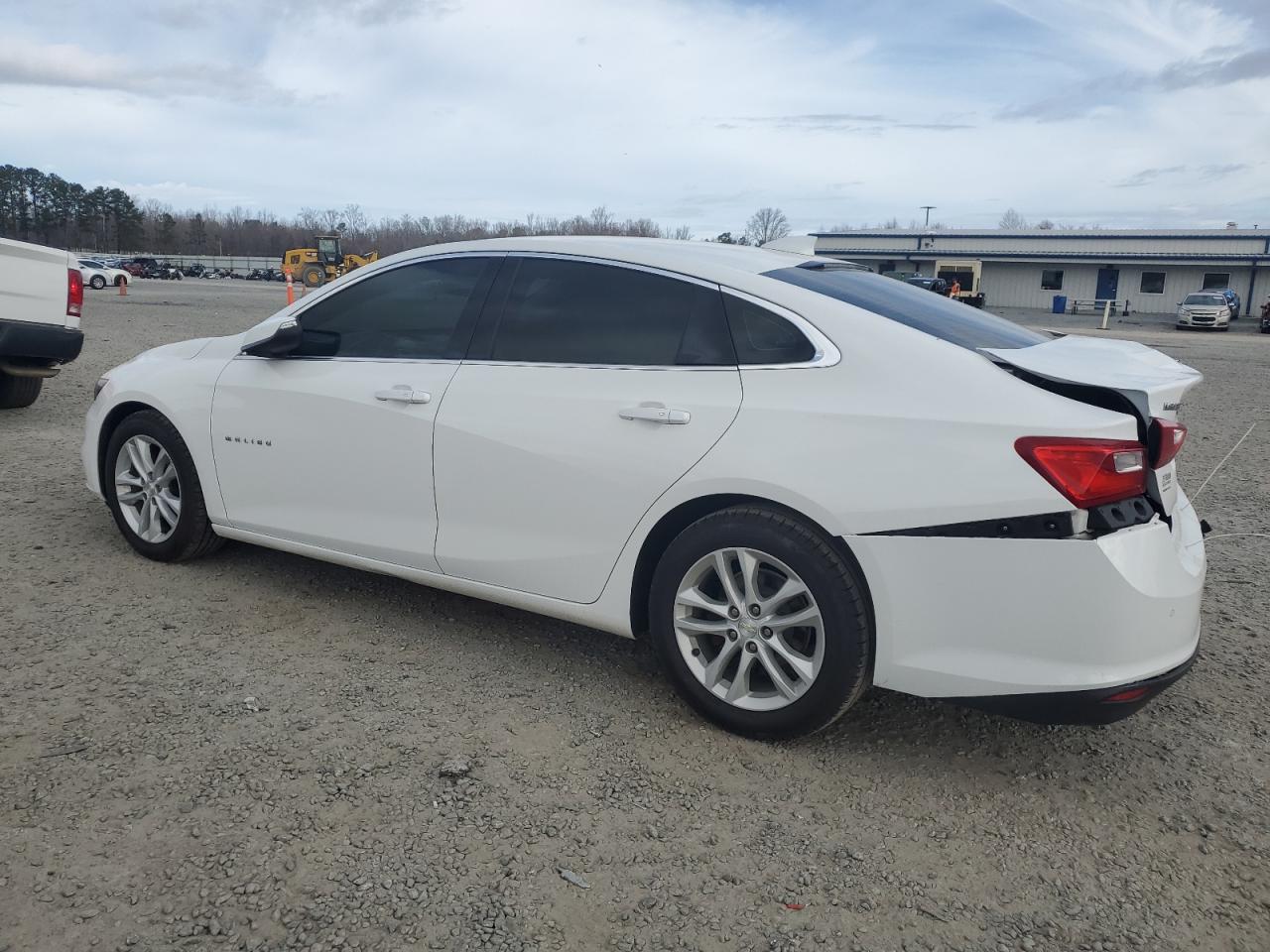 2016 Chevrolet Malibu - Image 2