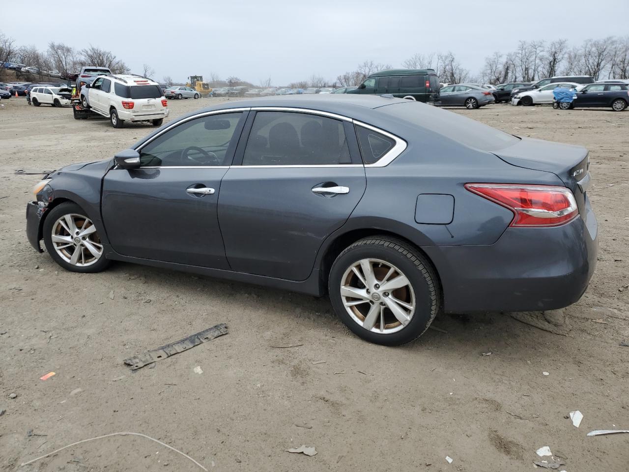 2013 Nissan Altima - Image 2