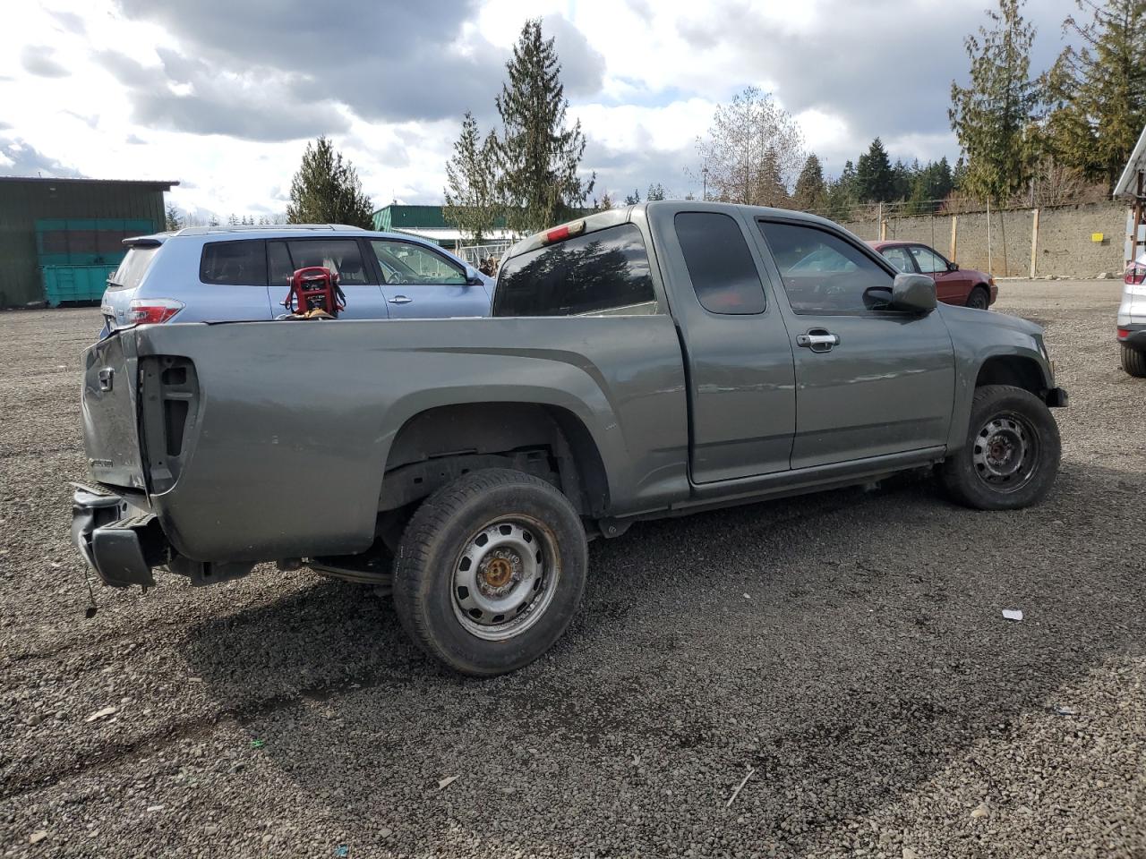2011 Chevrolet Colorado - Image 3