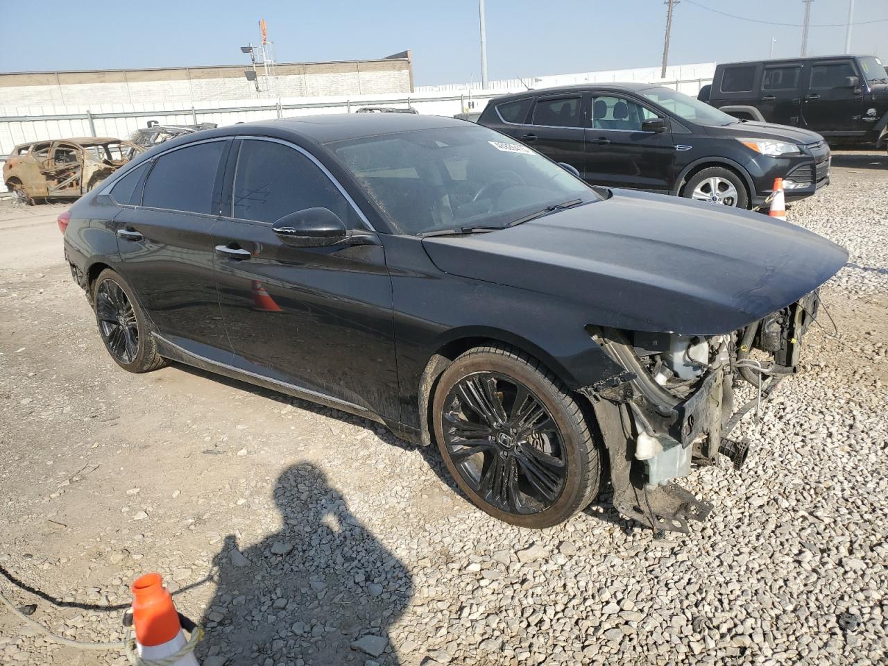 1HGCV1F90JA141688 HONDA ACCORD 2018