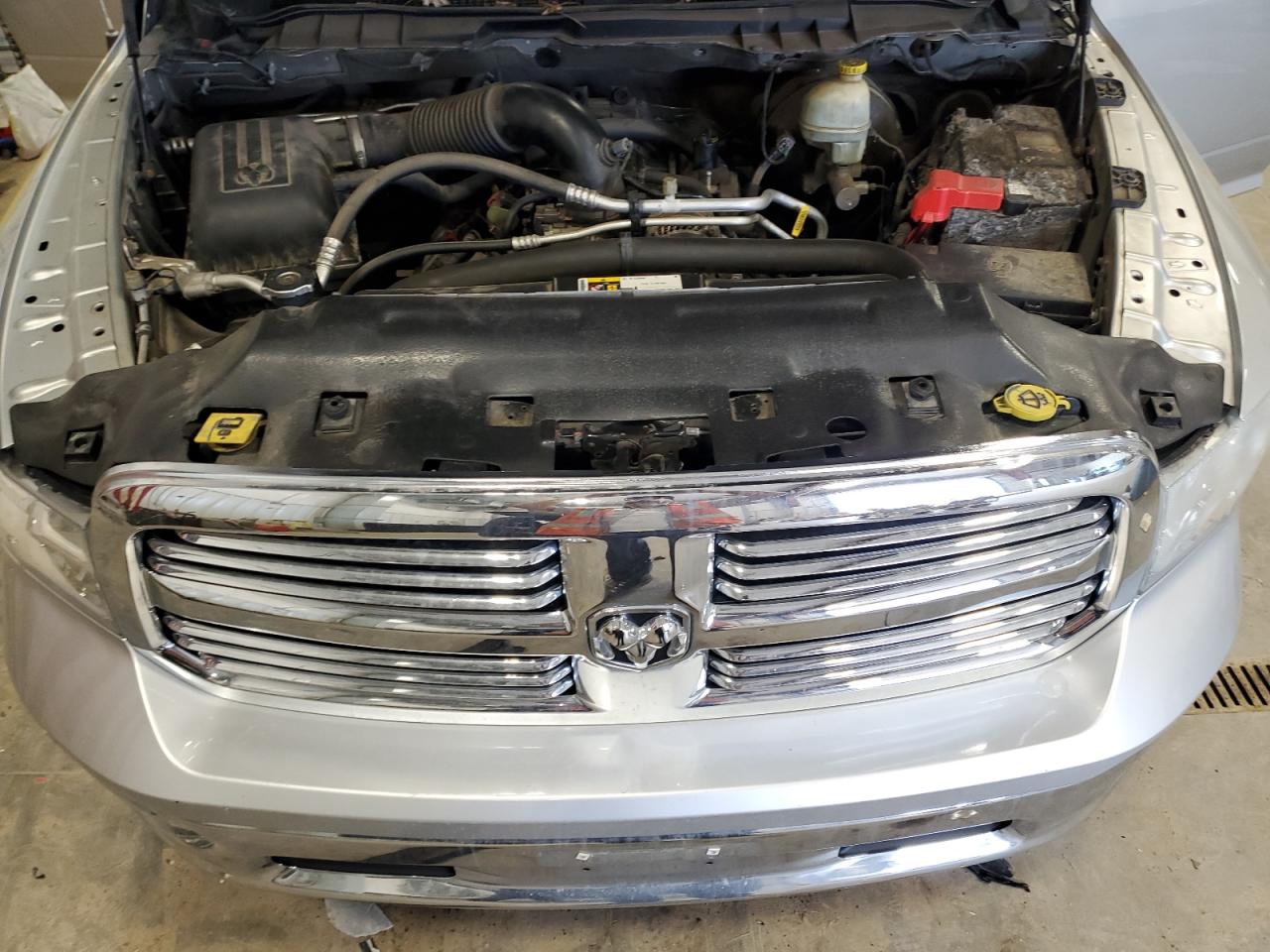 2015 RAM 1500 - Image 11