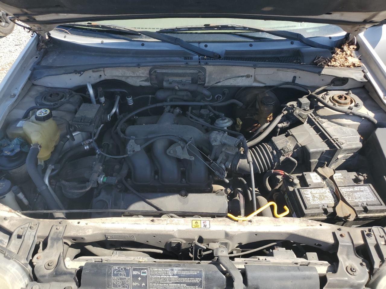 2002 Ford Escape - Image 12