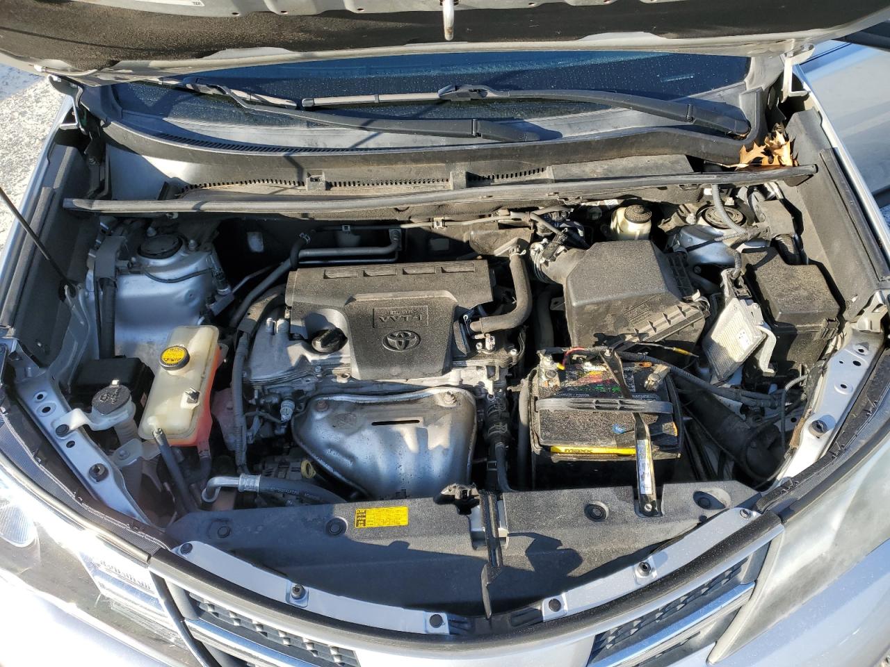 2015 Toyota RAV 4 - Image 12