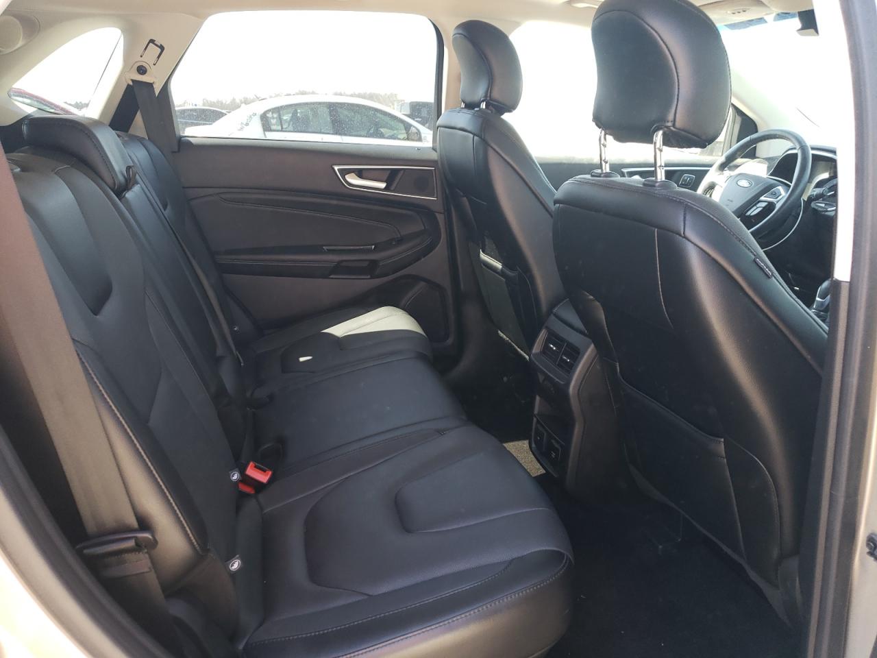 2FMPK3K98JBB43151 FORD EDGE 2018