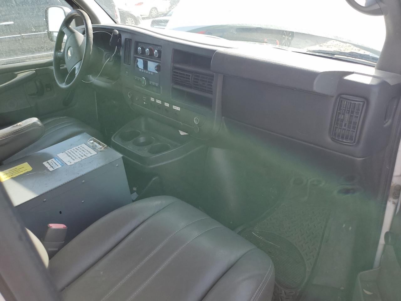 2013 Chevrolet Express G2500 VIN: 1GCWGFCAXD1902877 Lot: 48354505