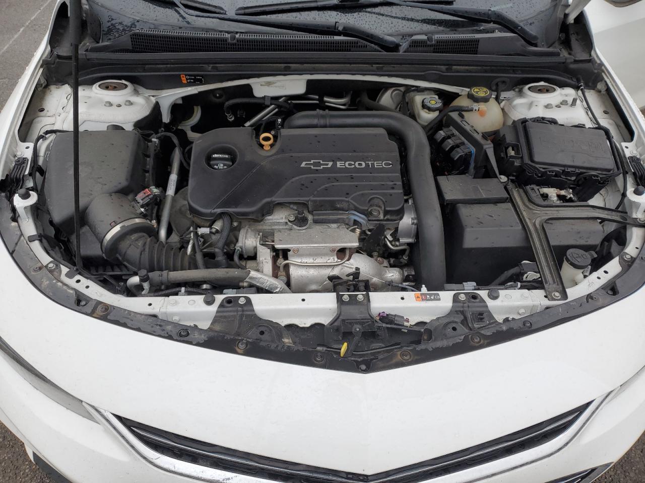 2016 Chevrolet Malibu - Image 11