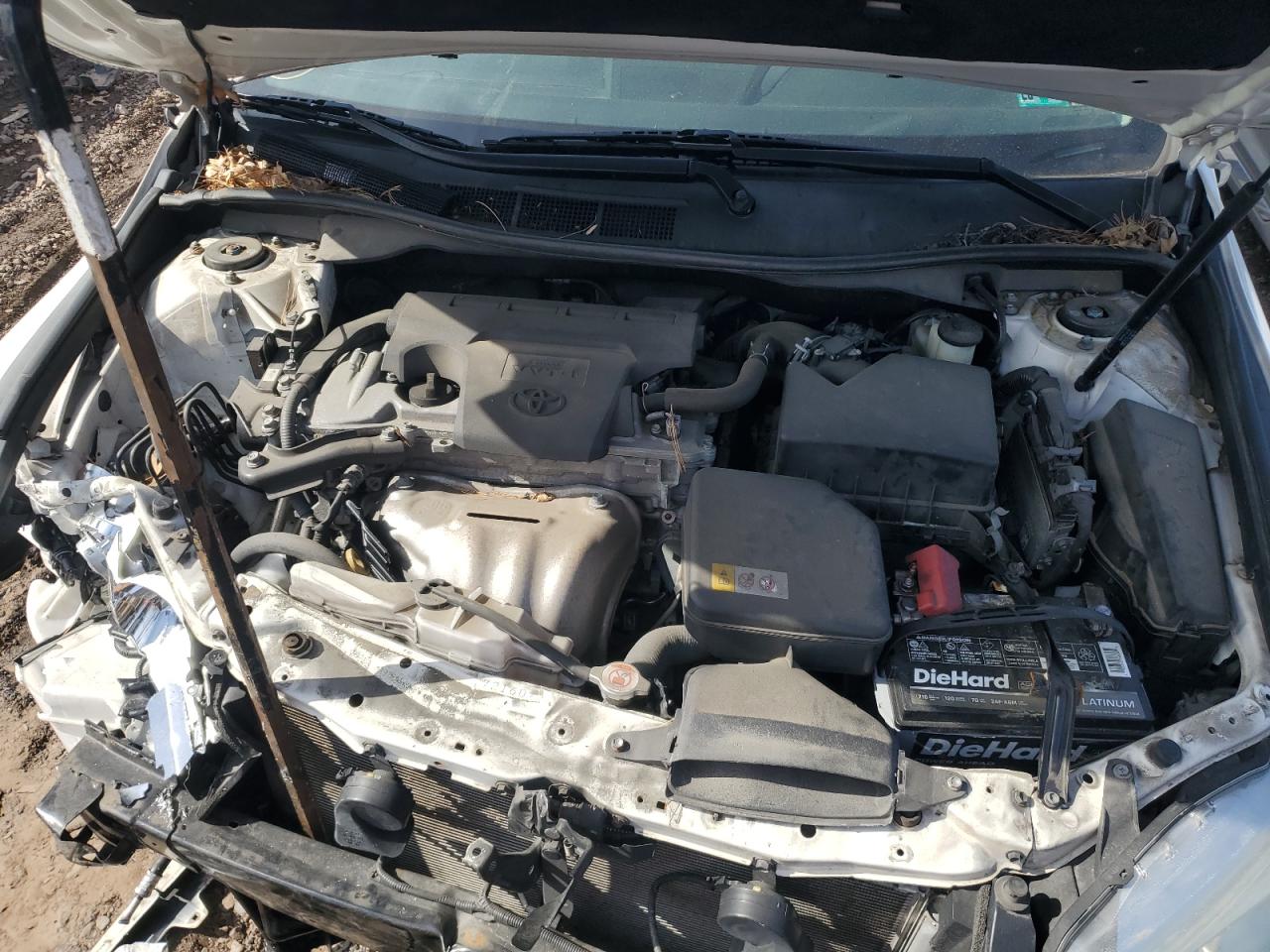 2017 Toyota Camry - Image 12