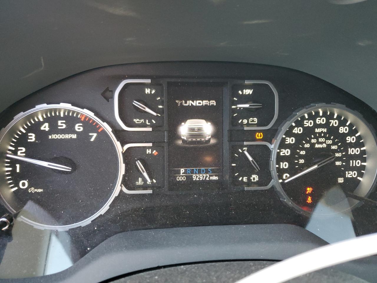 2019 Toyota Tundra - Image 9