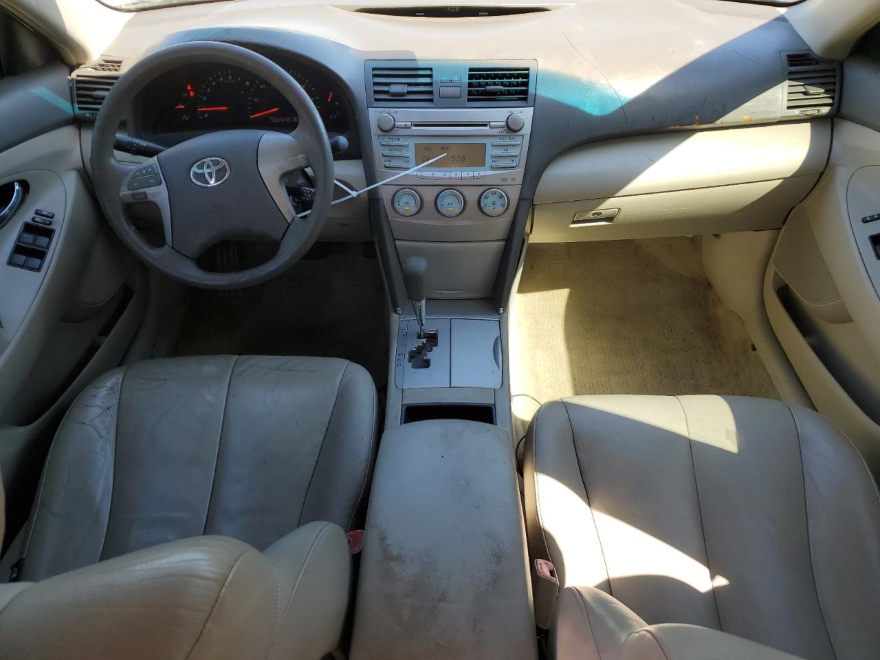 2009 Toyota Camry - Image 8