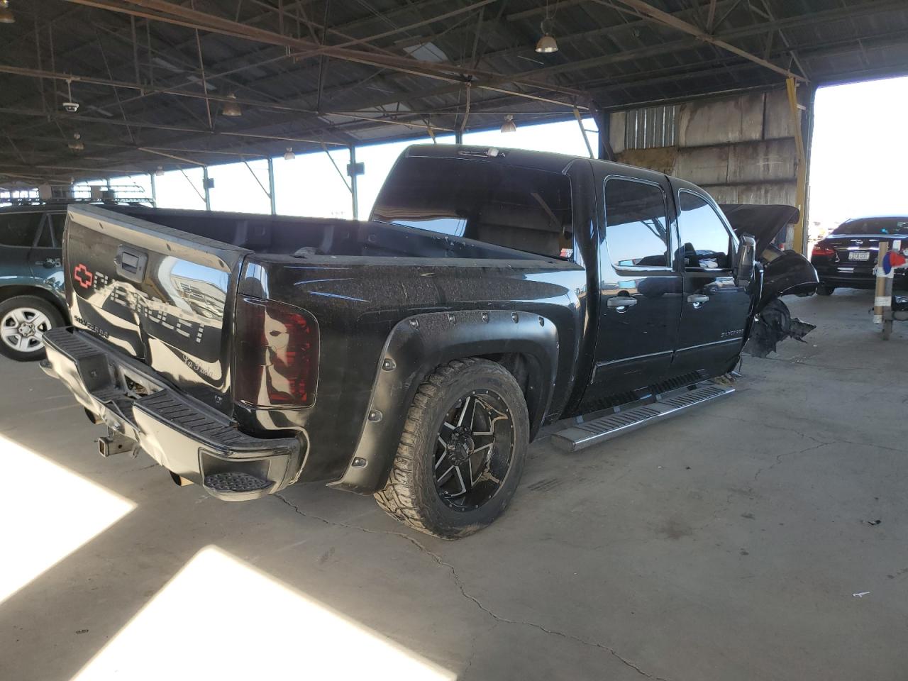 2013 Chevrolet Silverado - Image 3