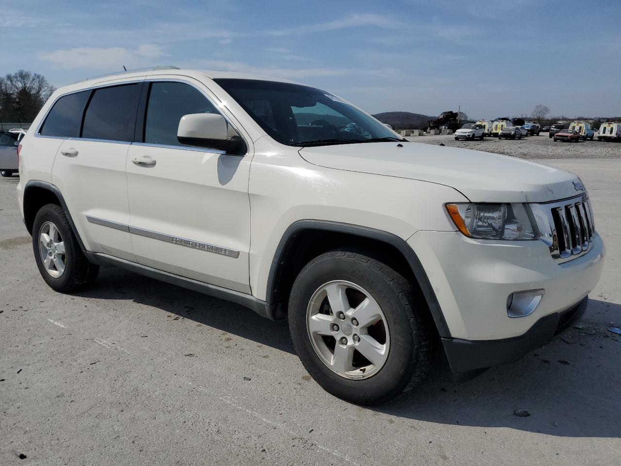 2012 Jeep Grand Cherokee - Image 4