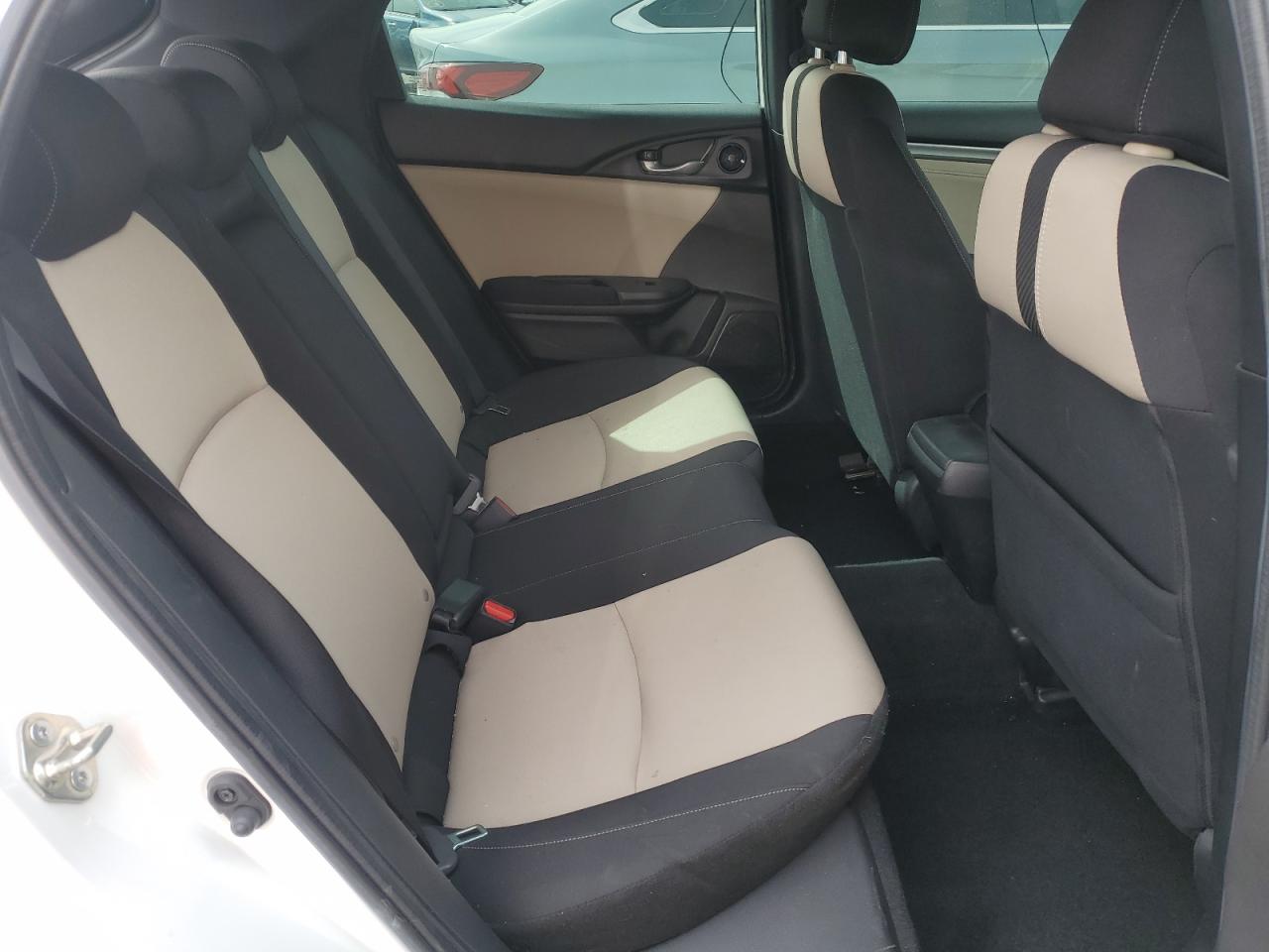 2018 Honda Civic - Image 10