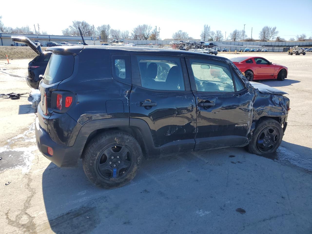 2017 Jeep Renegade - Image 3
