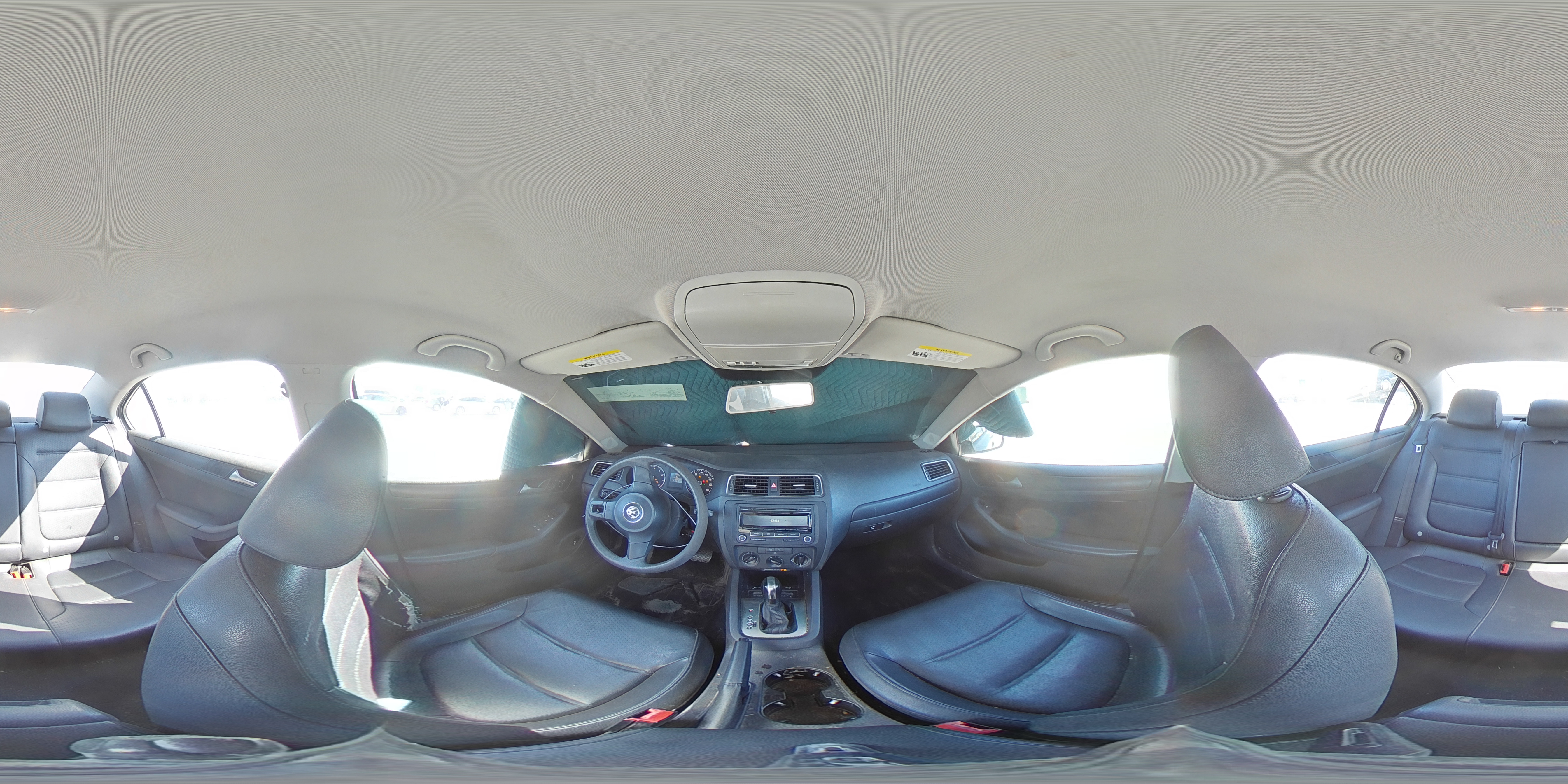 2014 Volkswagen Jetta - Image 12