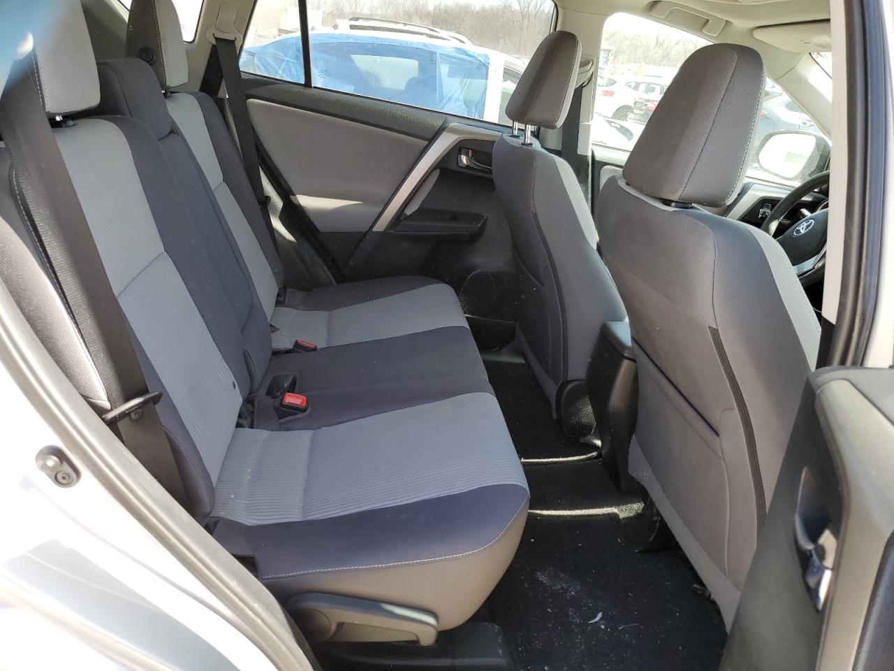 2014 Toyota RAV 4 - Image 11