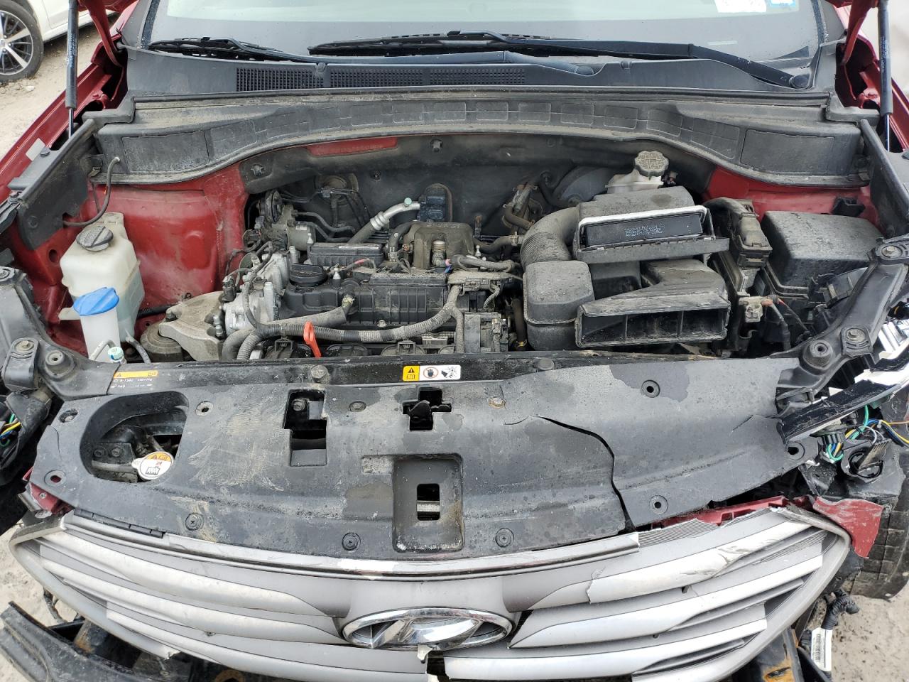 2017 Hyundai Santa Fe - Image 12