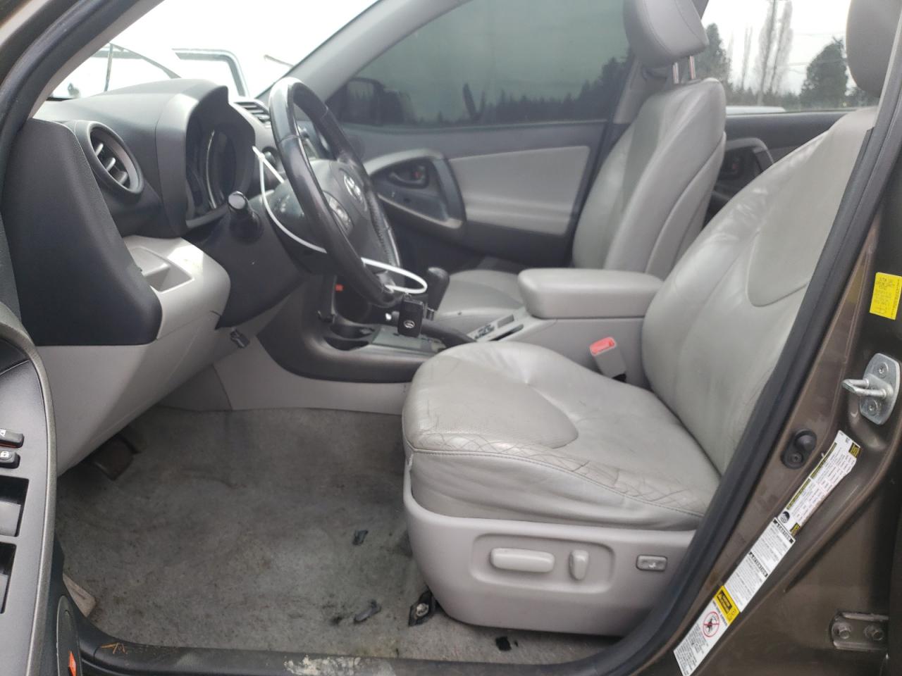 2011 Toyota RAV 4 - Image 7