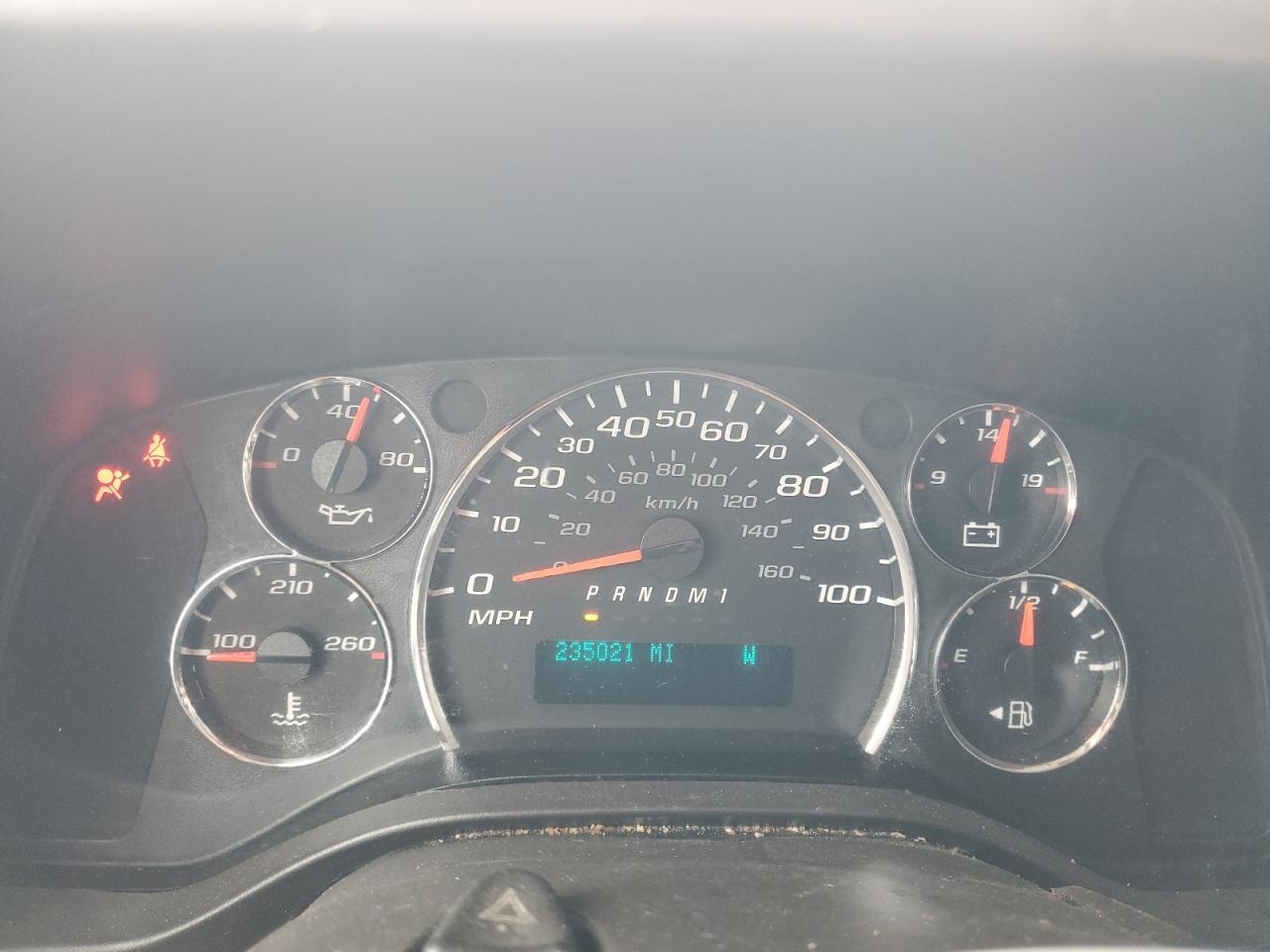 2016 Chevrolet Express G2500 VIN: 1GCWGBFF0G1131835 Lot: 47828095