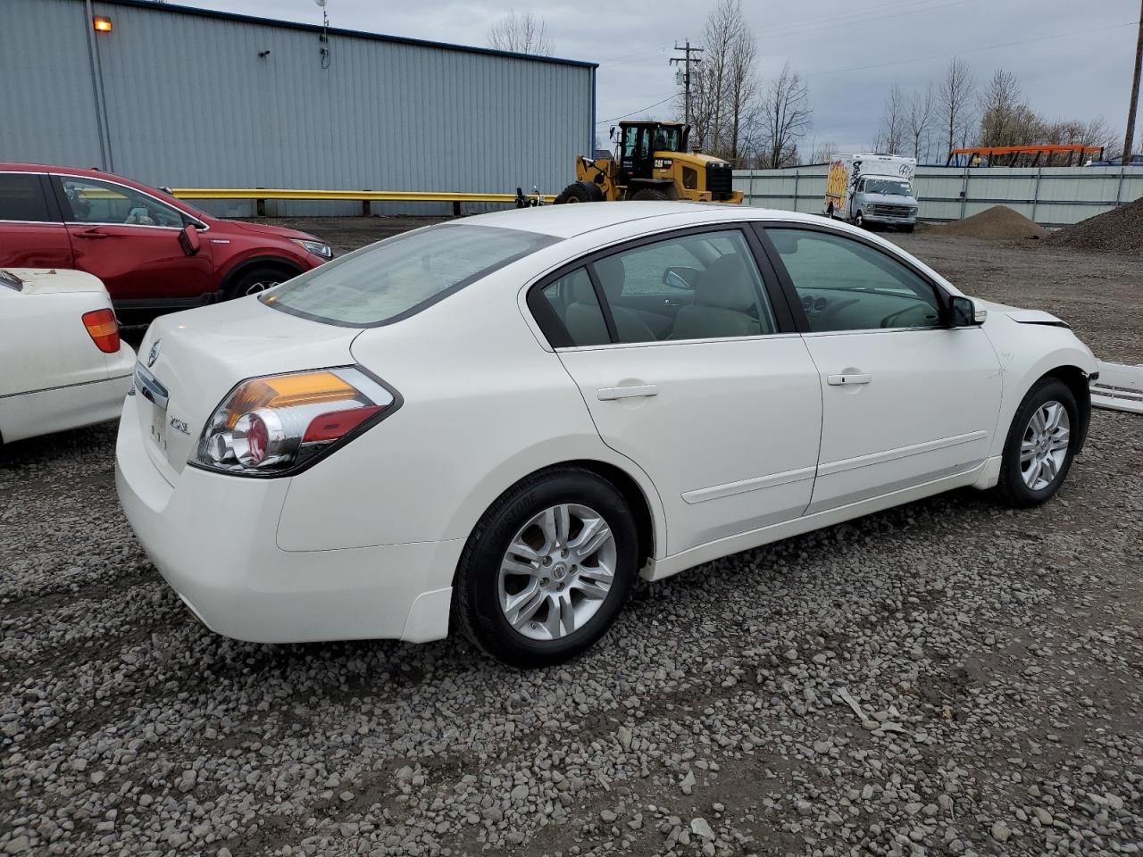 2012 Nissan Altima - Image 3
